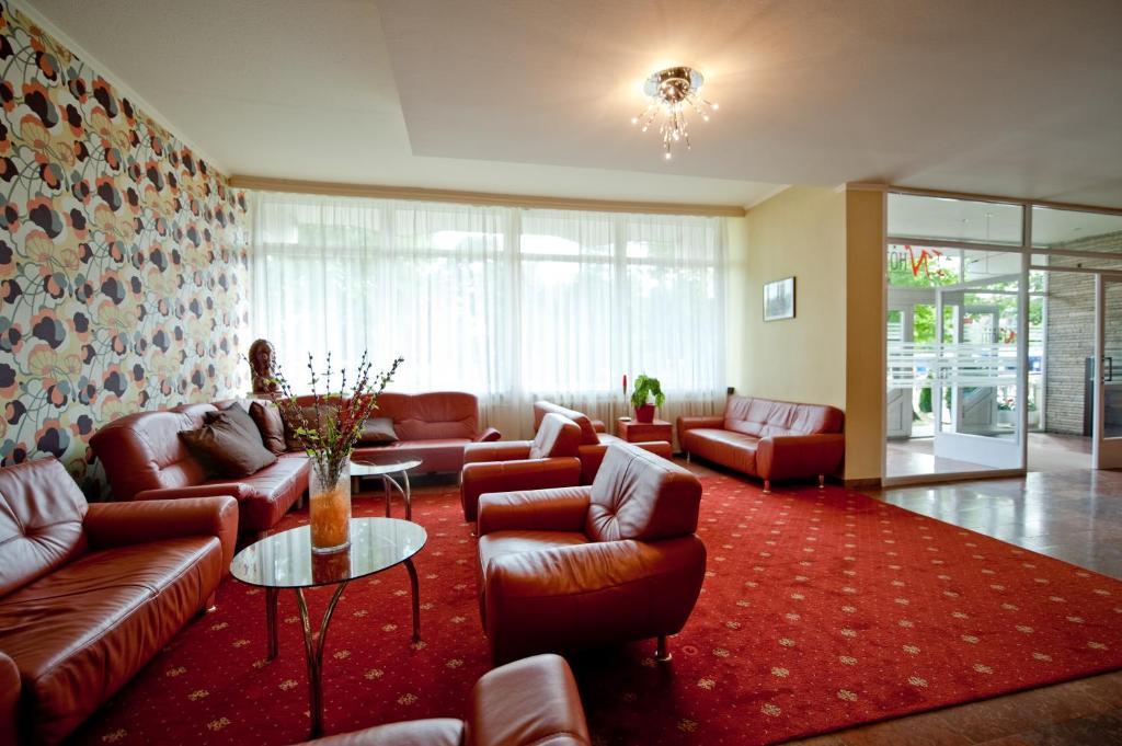 In Hotel Hajdúszoboszló Eksteriør bilde