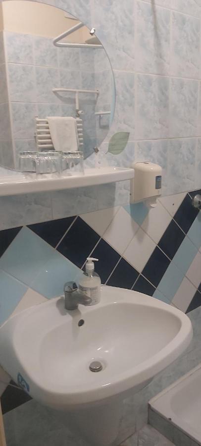 In Hotel Hajdúszoboszló Eksteriør bilde